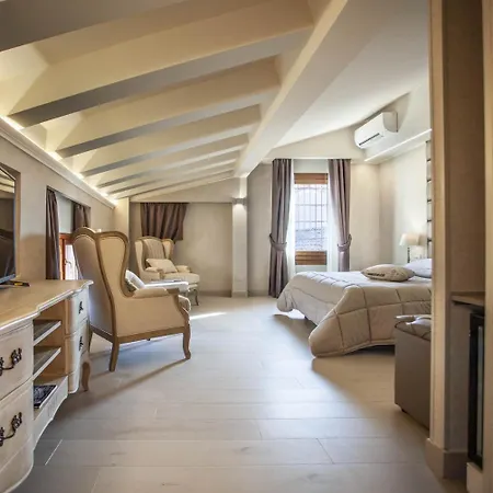 Cavour Hotel