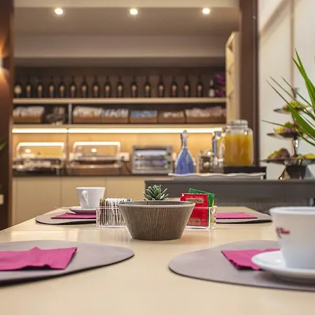 Cavour Hotel Bolonia