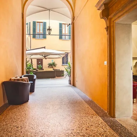 Cavour Hotel
