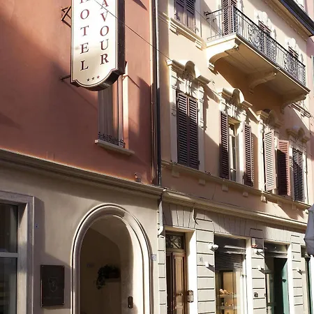 Szálloda Cavour 3*