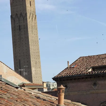 Cavour 3* Bologna
