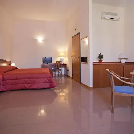 Cavour Hotel 3*