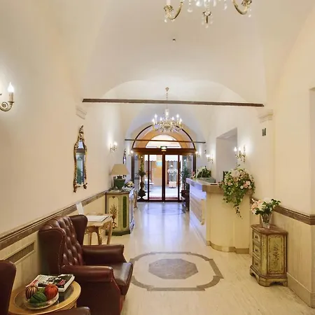 Cavour Hotel