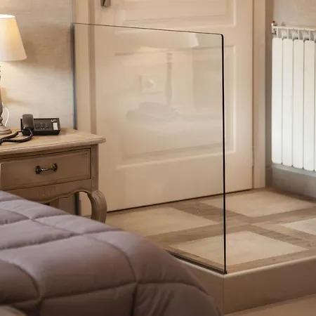 ホテル カブール