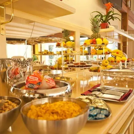 Cavour Hotel