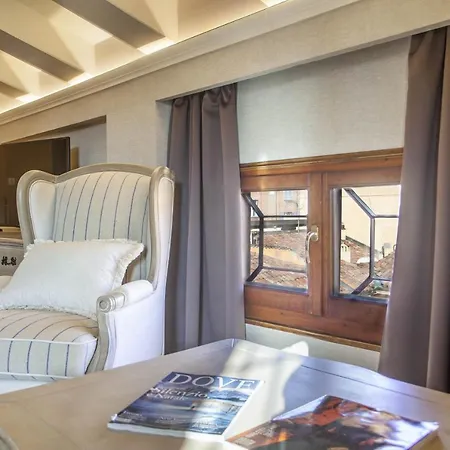 Cavour Hotel 3*
