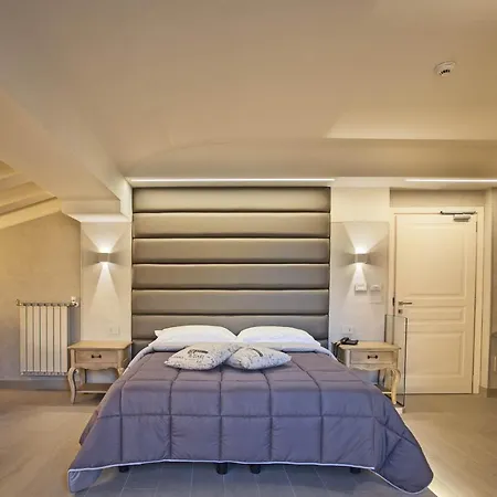 Cavour Hotel