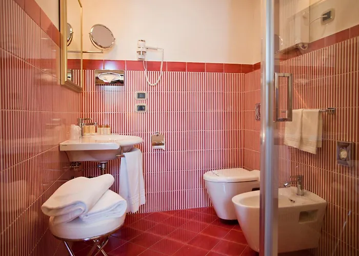 Cavour Hotel 3*