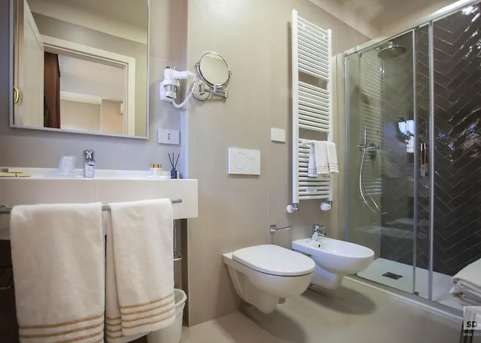 Cavour Hotel