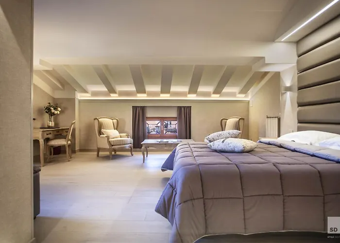 Hotel Cavour 3*