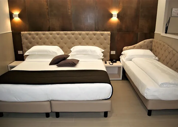 Cavour Hotel 3*