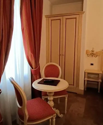 Cavour 3* Bologna