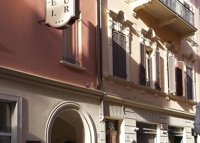 Hotel Cavour 3*