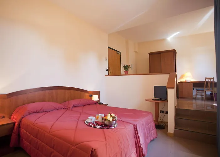Cavour 3*
