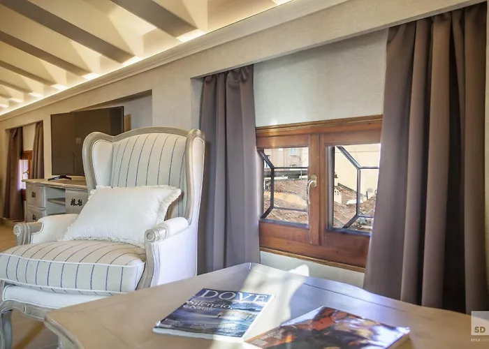 Cavour Hotel 3*