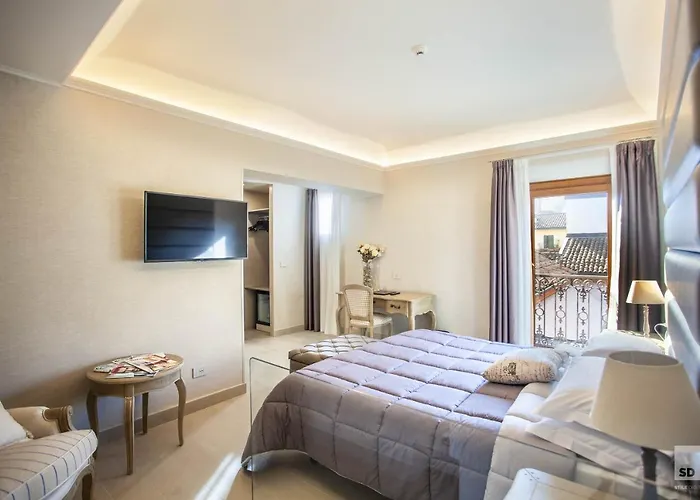 Cavour 3*