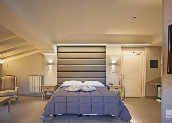 Cavour Hotel