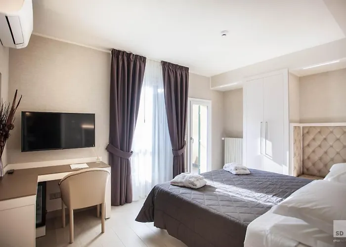 Cavour Hotel