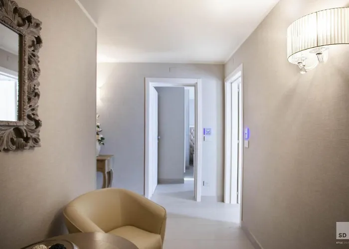 Cavour 3* Bologna